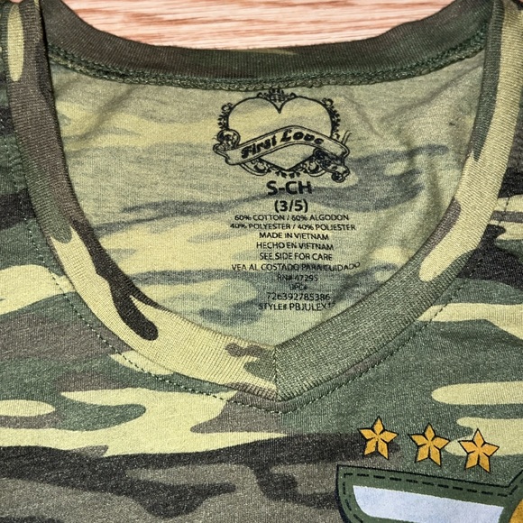 First Love Camo Shirt Size Small - Picture 2 of 3
